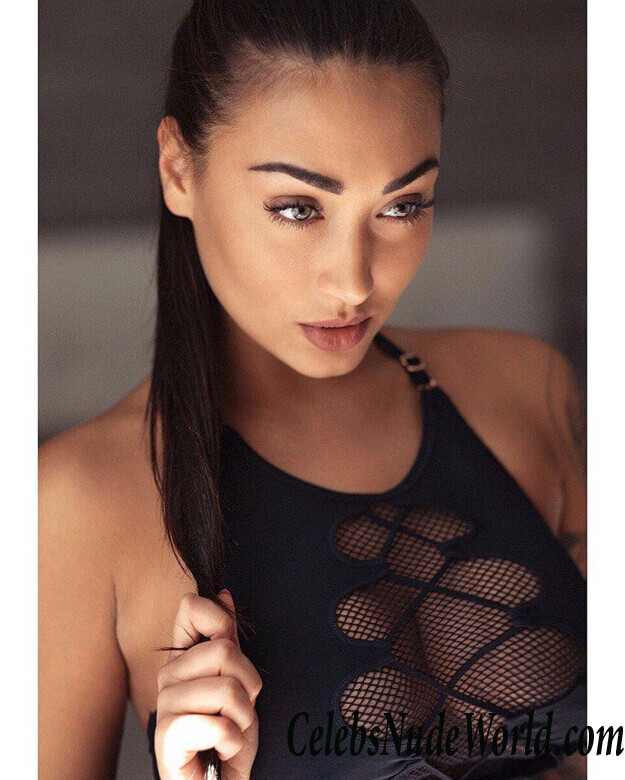 Diana Narbikova Nude 76910