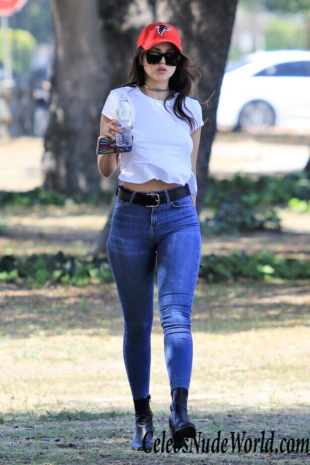 Eiza González Sexy 77385