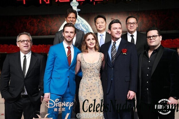 Emma Watson Sexy Photos 77496