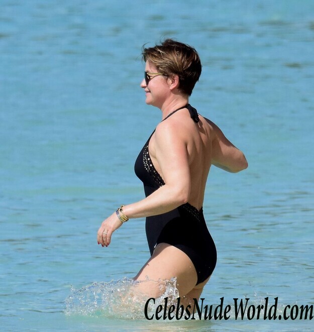 Emma Forbes Erotic 77830