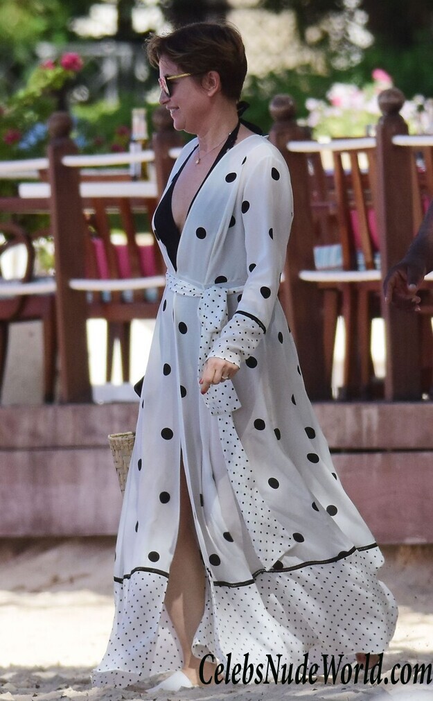 Emma Forbes Erotic 77842