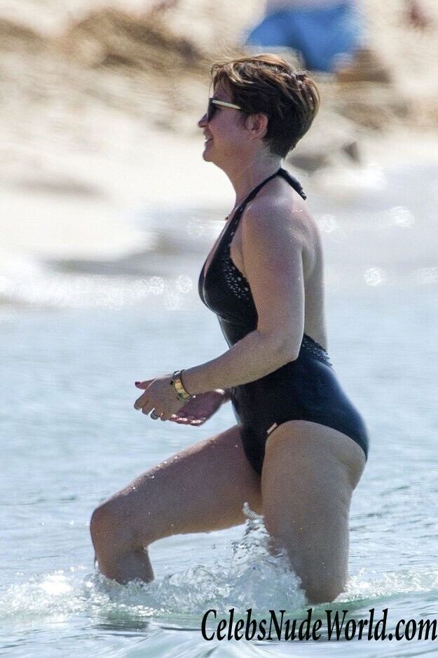 Emma Forbes Erotic 77862