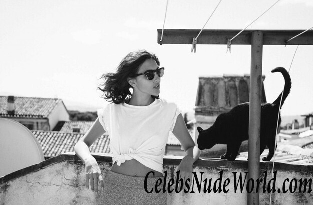 Erika Albonetti Naked 77979