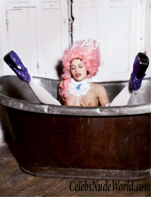 Emma de Caunes Topless 78099