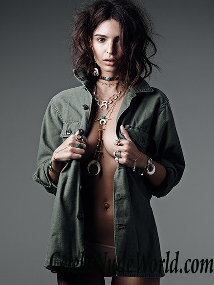 Topless pics of Emily Ratajkowski 78125