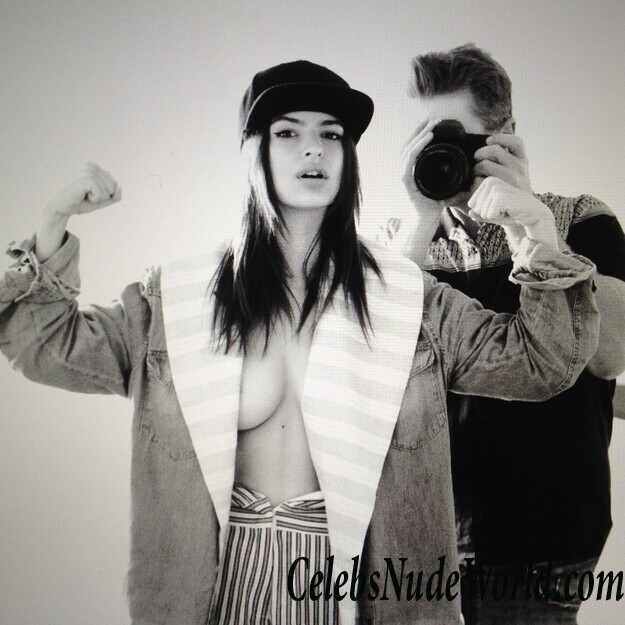 Emily Ratajkowski New Leaked Photos &#8211; 2017 78226