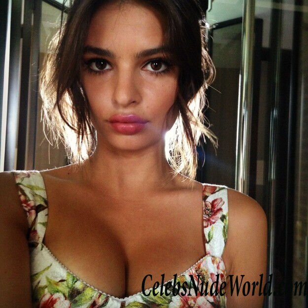 Emily Ratajkowski New Leaked Photos &#8211; 2017 78367