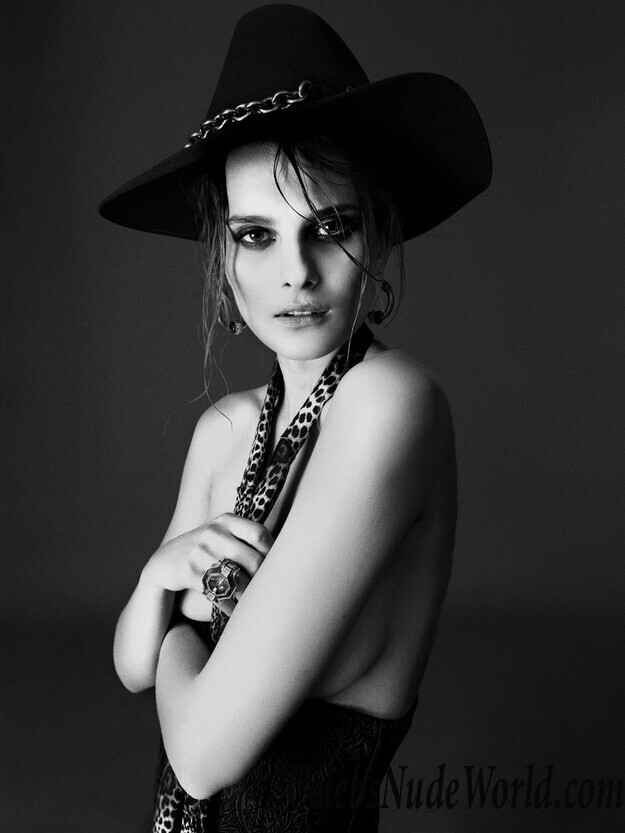 Sexy photos of Elena Melnik 78530