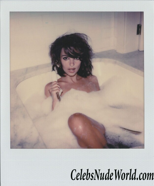 Emily Ratajkowski Hot 78754