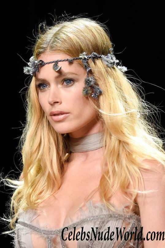 Sexy photoset of Doutzen Kroes 78968