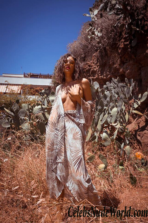 Erika Albonetti Sexy 79108