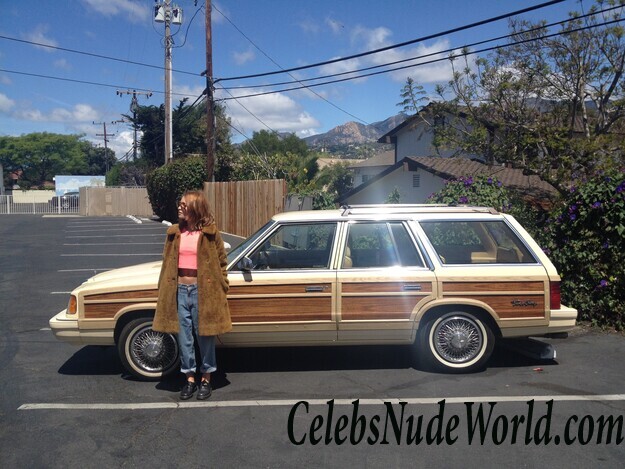 Emily Browning on leaked nudes 79155