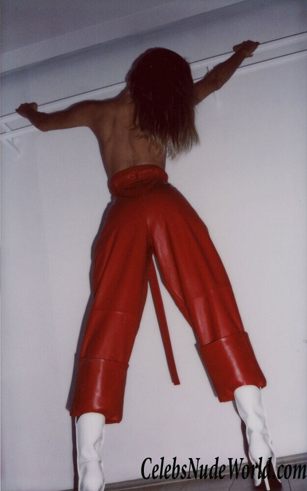 Edita Vilkeviciute Topless 79207