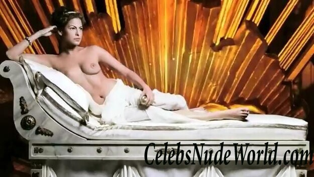 Topless Photos of Eva Mendes 79605