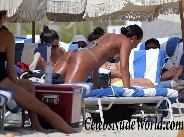 Eda Taspinar Sexy 79966