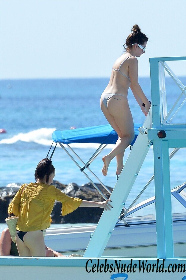 Lottie Moss & Emily Blackwell Bikini 80367