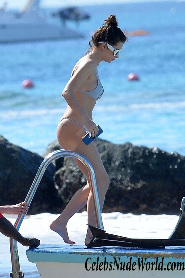 Lottie Moss & Emily Blackwell Bikini 80380