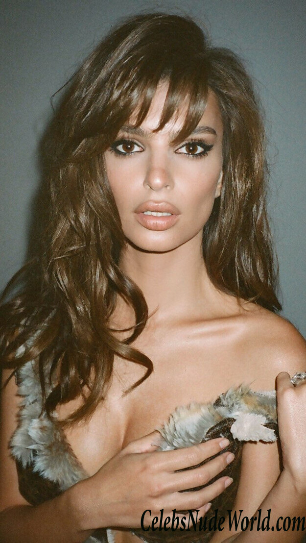 Emily Ratajkowski Erotic 80662