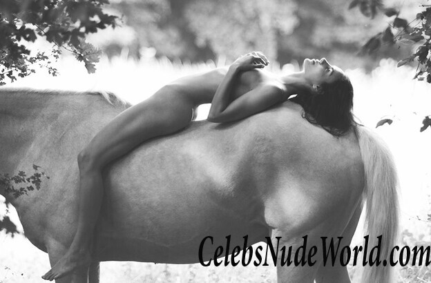 Elisa Meliani Nude Photos 80831