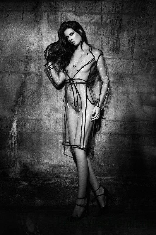 Elodie Hernandez Sexy 80874