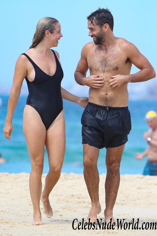 Elise Stacy Sexy 81103