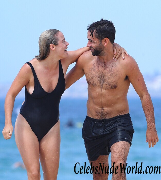 Elise Stacy Sexy 81113