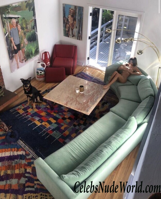 Emily Ratajkowski Naked 81419