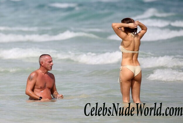 Valentina Bilbao Bikini 81600