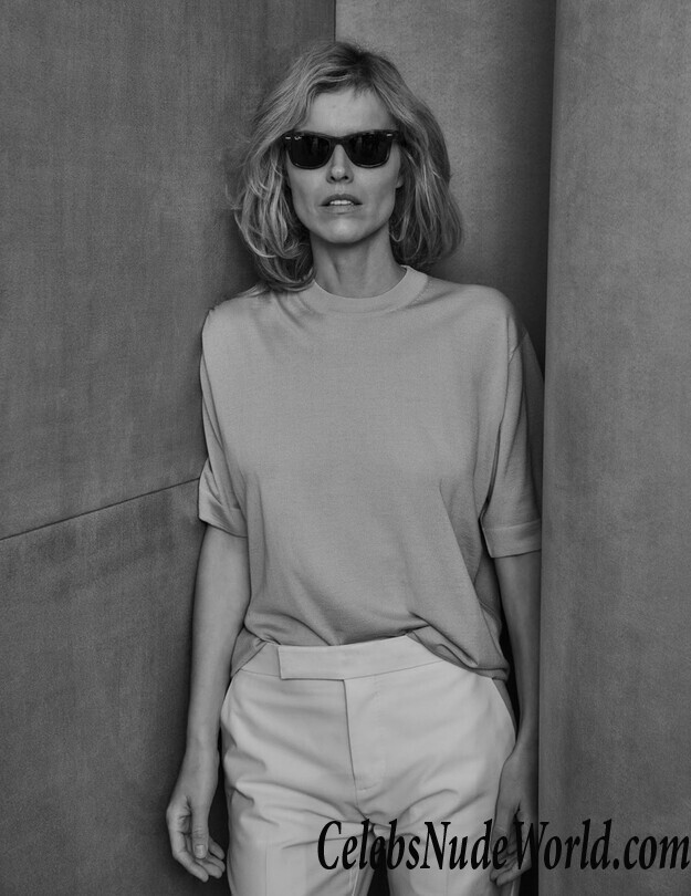 Eva Herzigova Sexy 81910