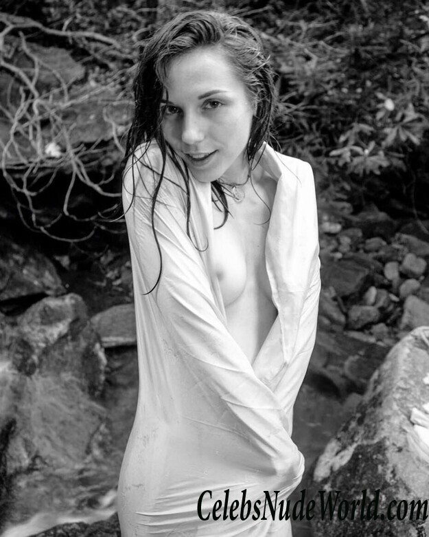 Elena Generi Naked 81957