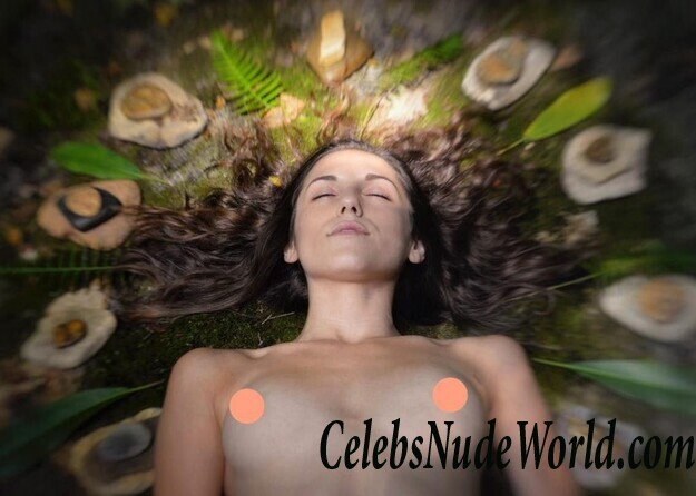 Elena Generi Naked 81964