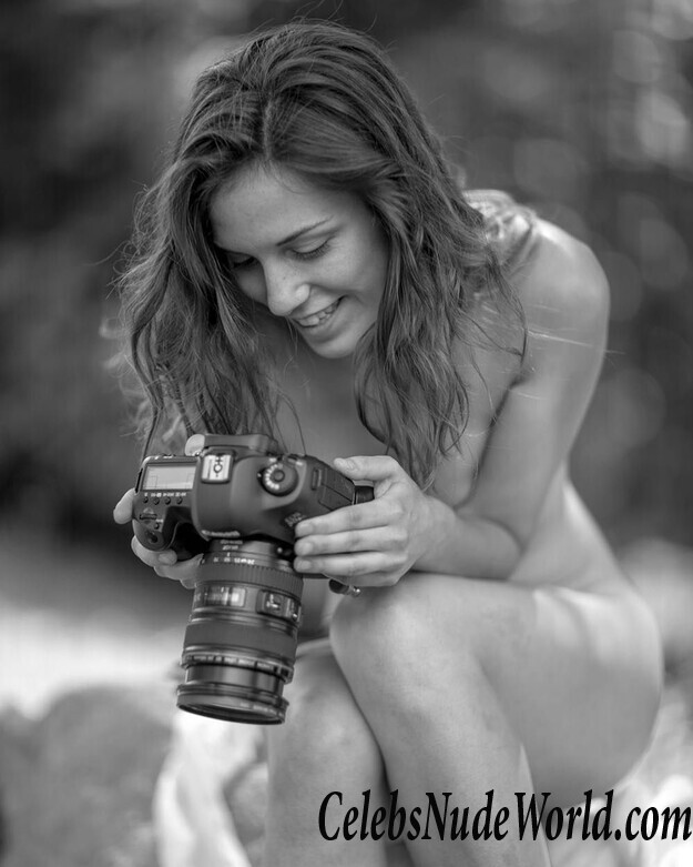 Elena Generi Naked 81965