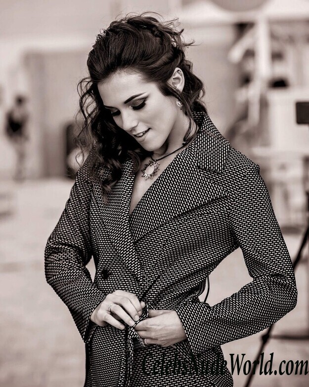 Elena Generi Naked 81966