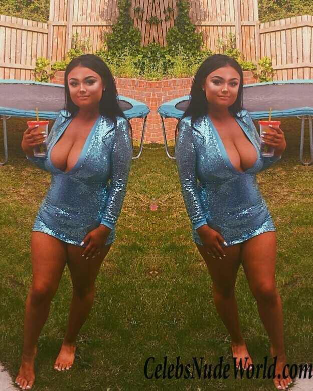 Faith Mullen Bikini 82168