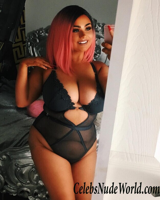 Faith Mullen Bikini 82189