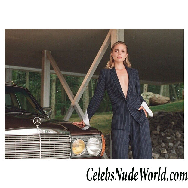 Dianna Agron Hot 82338