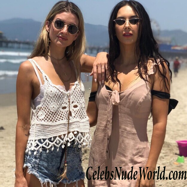 Rachel McCord & Eva Pepaj Sexy 82697