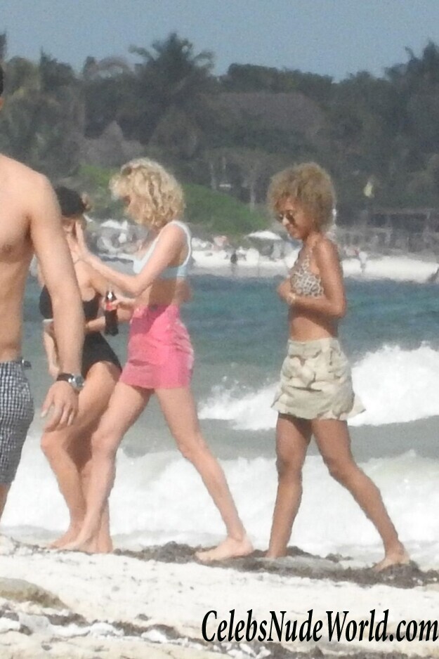 Elsa Hosk Bikini 83550