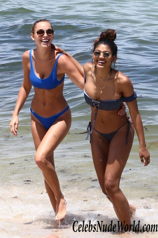 Elizabeth Turner Sexy 83727