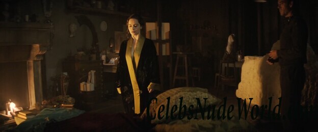 Emilia Clarke Railed From Behind On Camera 83929