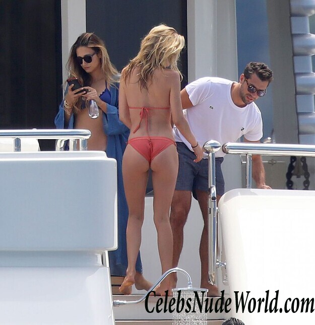 Doutzen Kroes Bikini 84204