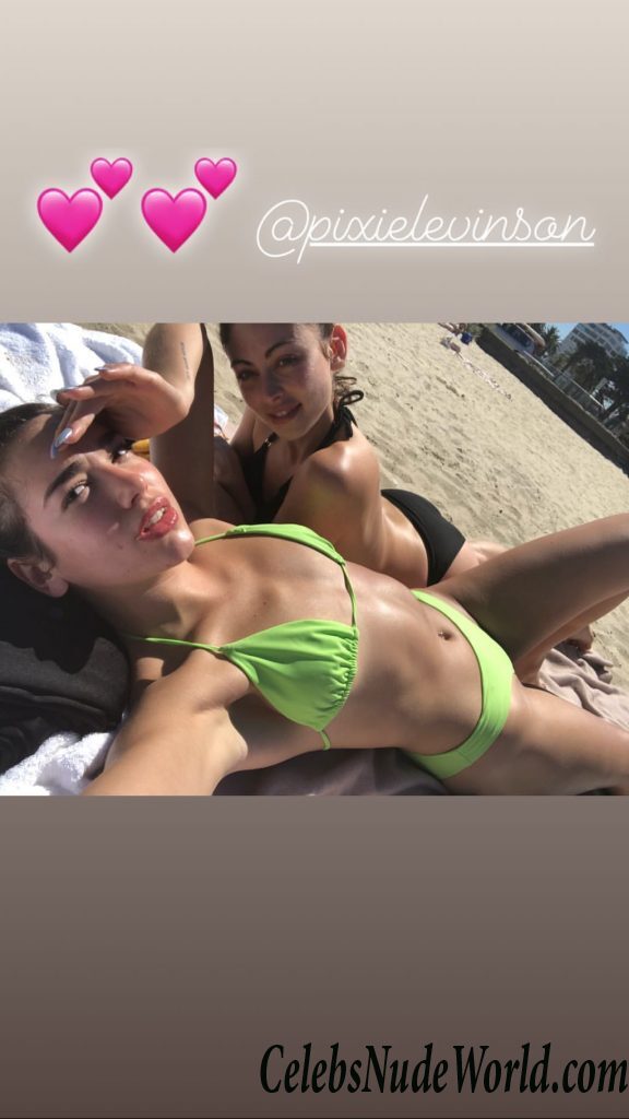 Dua Lipa Bikini 84248