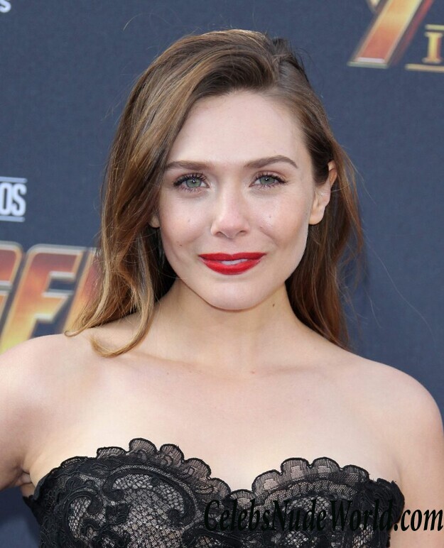 Elizabeth Olsen Sexy 84293
