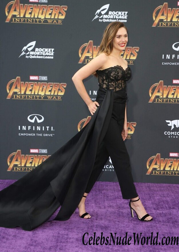Elizabeth Olsen Sexy 84310