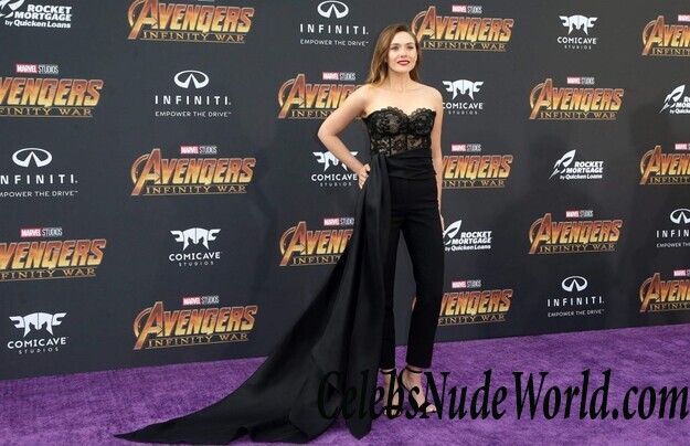 Elizabeth Olsen Sexy 84315