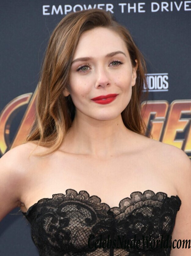 Elizabeth Olsen Sexy 84319