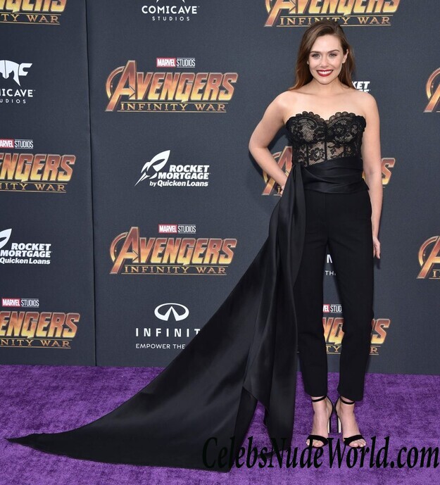 Elizabeth Olsen Sexy 84325