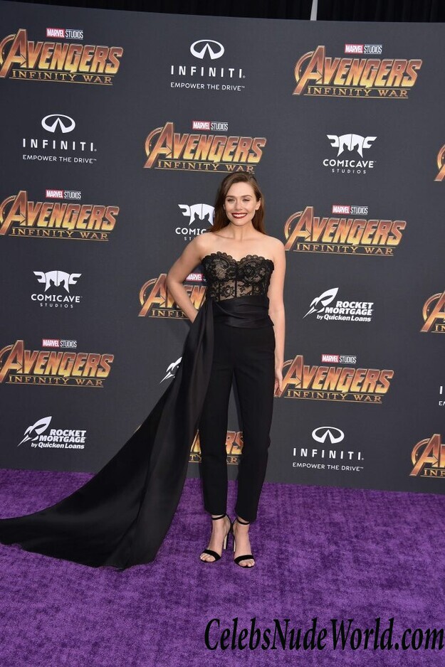 Elizabeth Olsen Sexy 84326