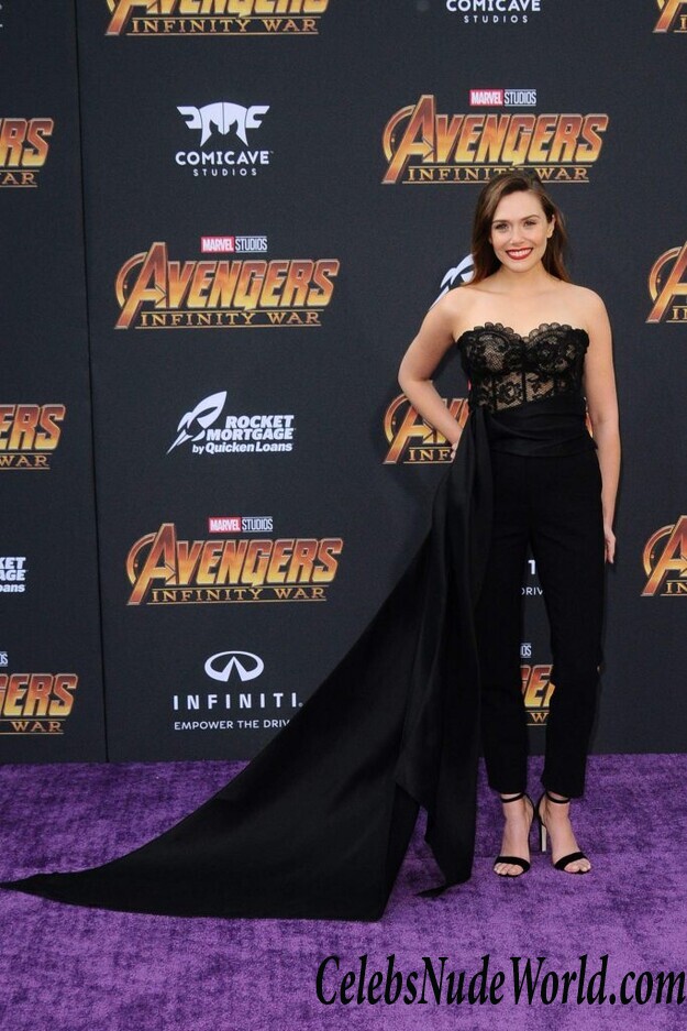 Elizabeth Olsen Sexy 84345