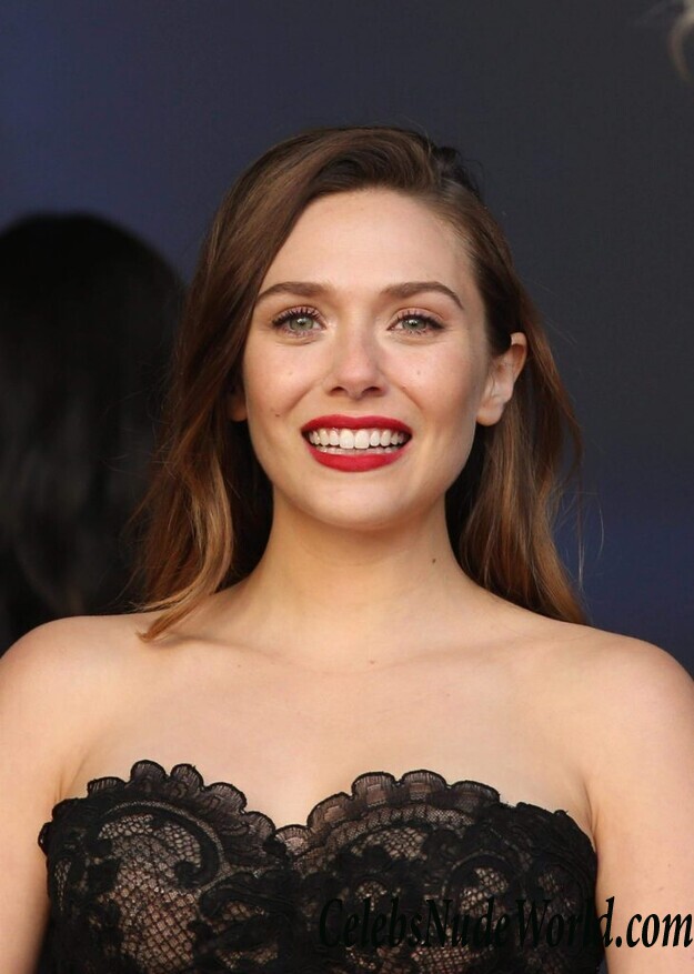 Elizabeth Olsen Sexy 84352